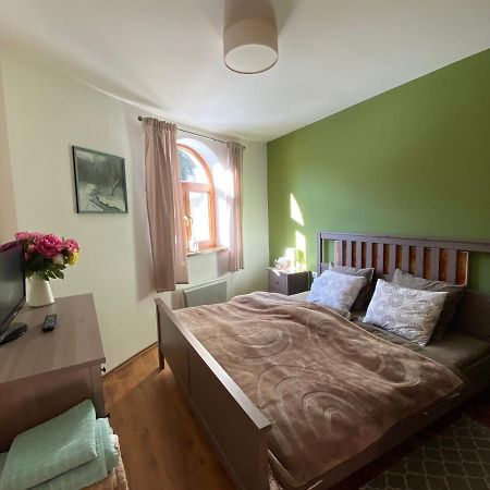Family Apartment 塔莱 外观 照片